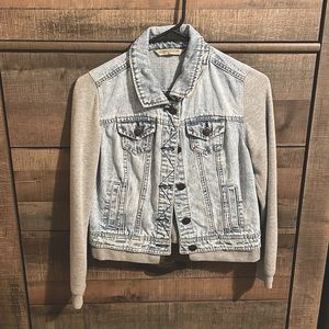 Jean jacket/ sweater arm